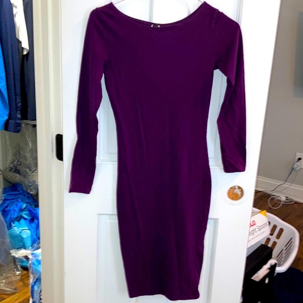 Purple long sleeves fitted dress